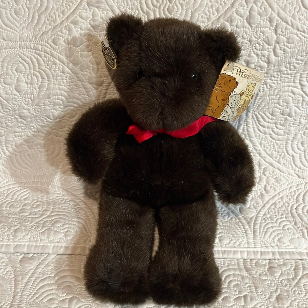 The Westcliff Collection stuffed bear, NWT